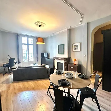 En Hyper Centre بيربينيو